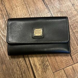 Dooney & Burke black leather wallet